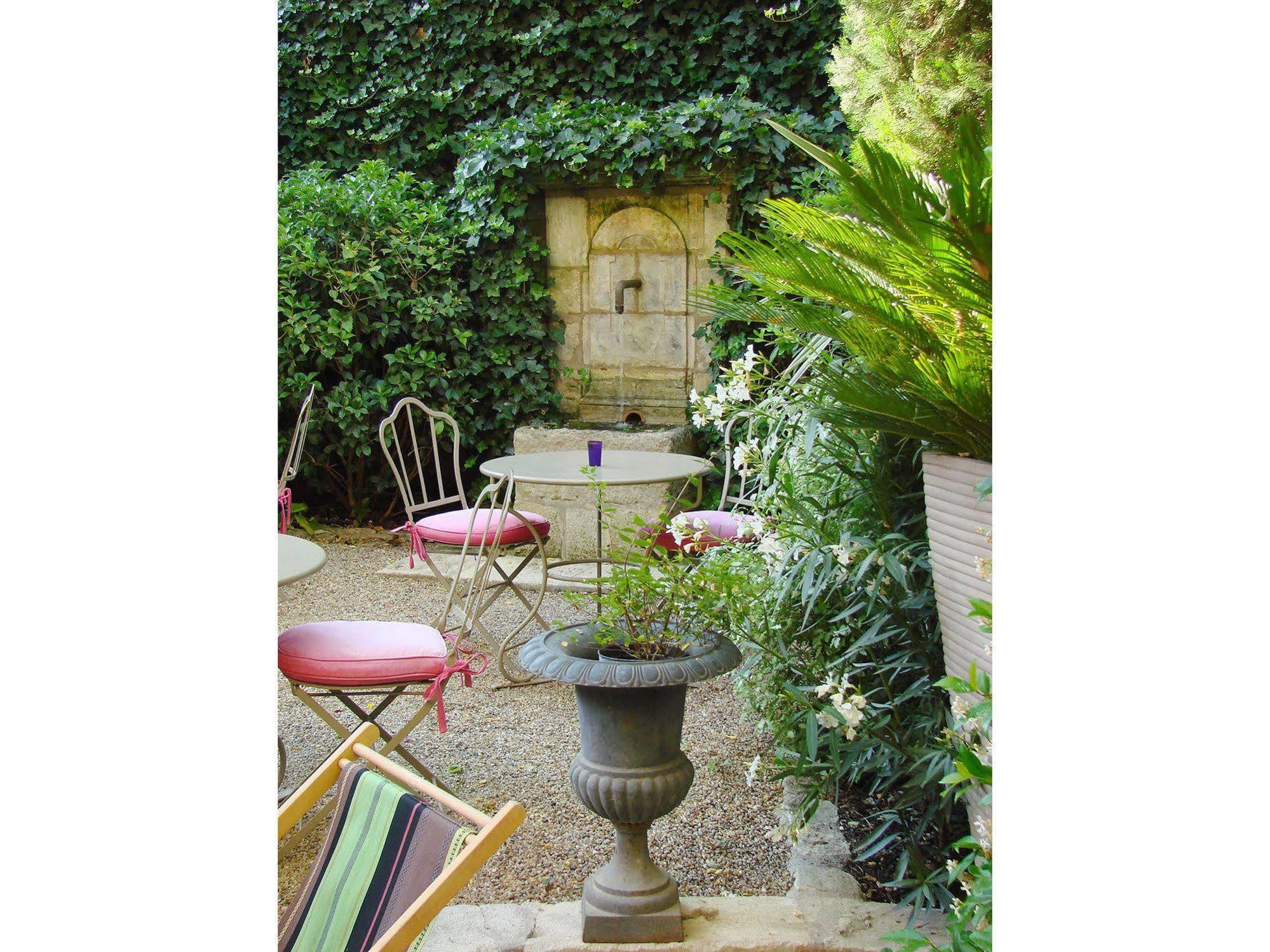 La Maison Du Village Saint-Rémy-de-Provence Exteriör bild